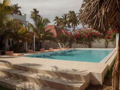 Hotel Paje White House