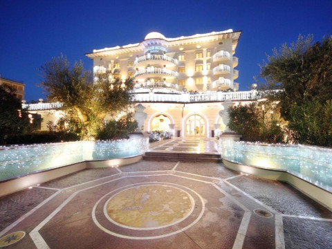 Hotel Palace