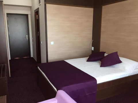 Delta Palace CM