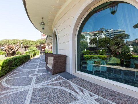 Hotel Palace