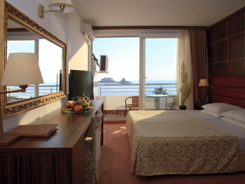 Hotel Palas