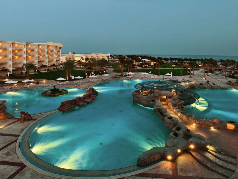 Palm Royal Soma Bay
