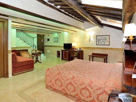 Hotel Pantheon
