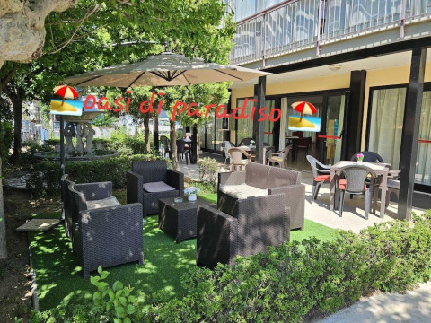 Hotel Paradiso