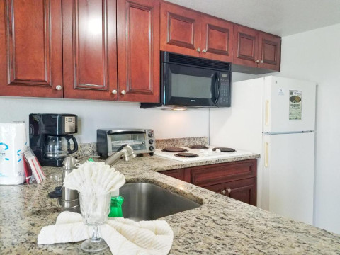 Hotel Parc Corniche Condominium Suites