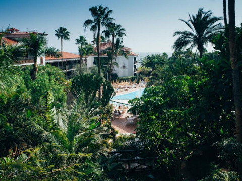 Hotel Parque Tropical