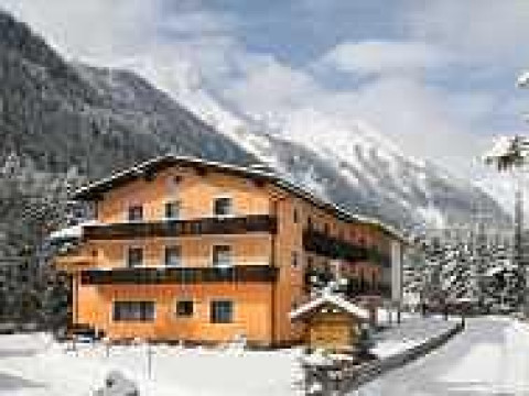 Hotel-Pension Hubertus - Skipass inklusive