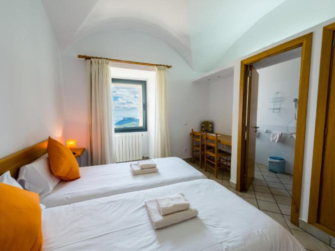 Hotel Petit Hostatgeria Sant Salvador