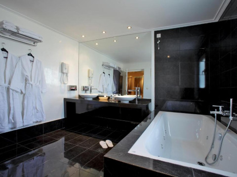 Hotel Piraeus Theoxenia