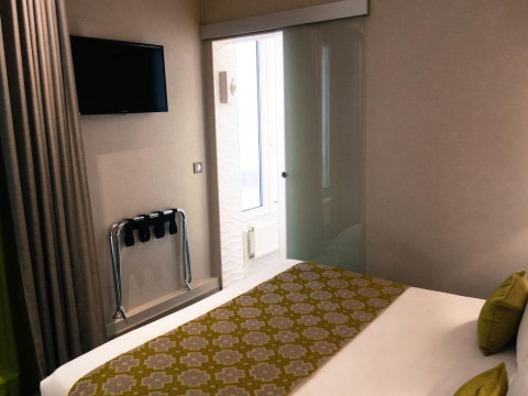HOTEL PRINCE ALBERT WAGRAM