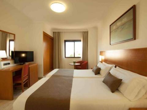 HOTEL PRÍNCIPE PAZ