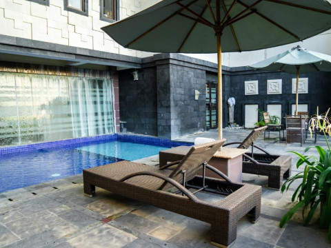 Hotel Puri Ayu