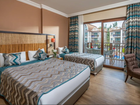 QUATTRO FAMILY CLUB DEM HOTEL