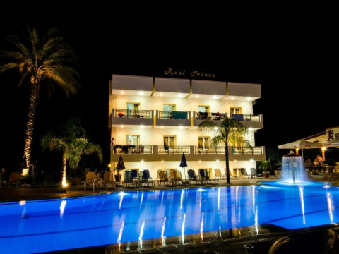 Hotel Real Palace