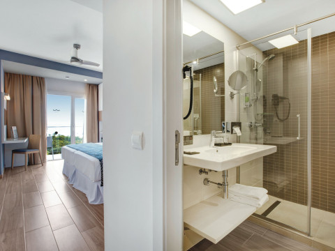 Hotel Riu Festival