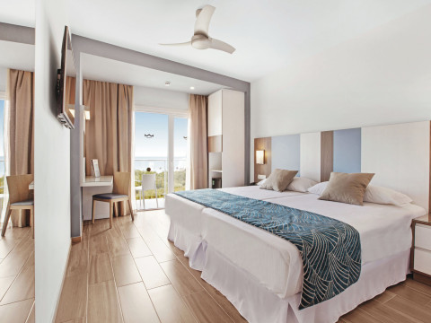Hotel Riu Festival