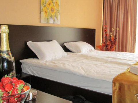 HOTEL RIVA 