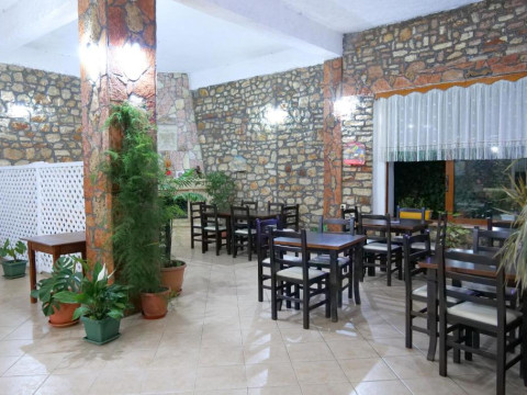 Hotel Rixhi