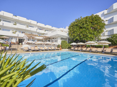Hotel Rocamarina
