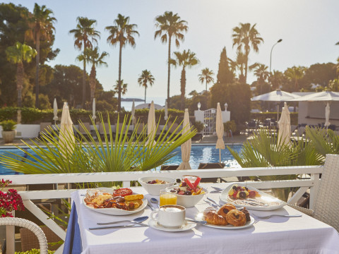 Hotel Rocamarina