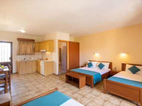 Hotel Rossis