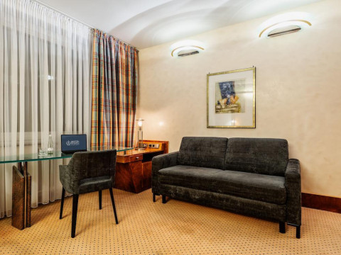 Hotel Royal