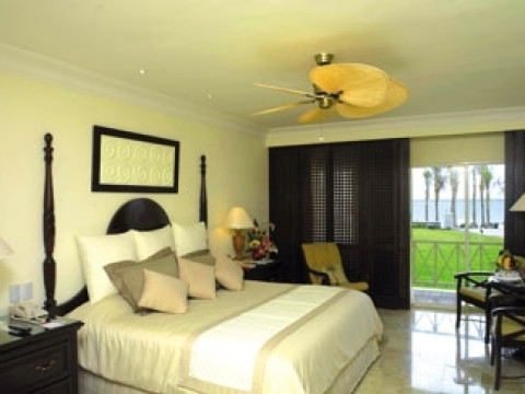 Hotel Royal Hideaway Playacar