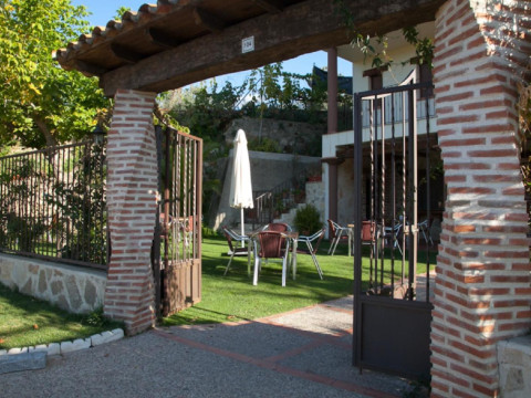 Hotel Rural Robles