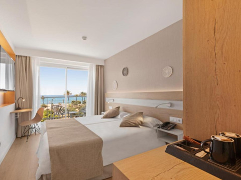 SANT JORDI HOTEL