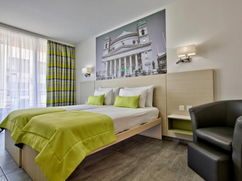 Hotel Santana
