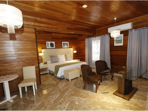 Hotel Segundo Frente