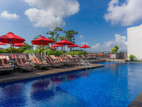 Hotel Sevn Legian