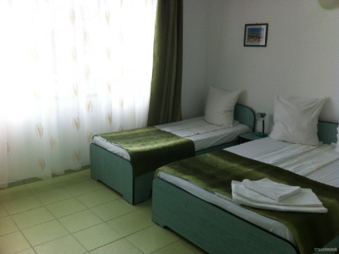 Hostel Paradox