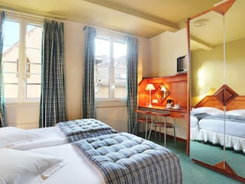 HOTEL SUISSE