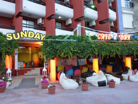 Hotel Sunday Beach
