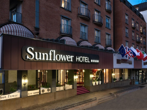 HOTEL SUNFLOWER