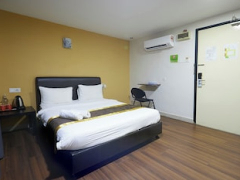 HOTEL SUNJOY9 @ MID VALLEY