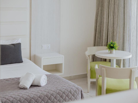 Hotel Tasia Maris Oasis