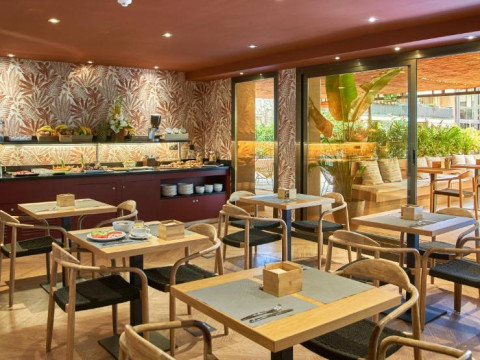 Hotel The Moods Oasis