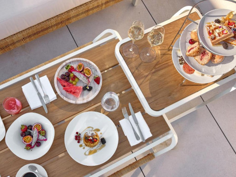 Hotel The Roc Club, A Grecotel Hotel to Live