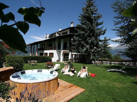 Hotel Tivet