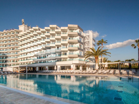 Hotel Tomir Portals Suites