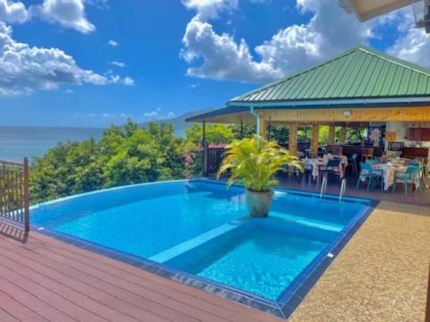 Hotel Treasure Cove