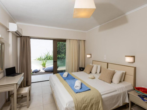 Hotel Trefon Apartments and Suites