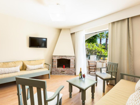 Hotel Trefon Apartments and Suites