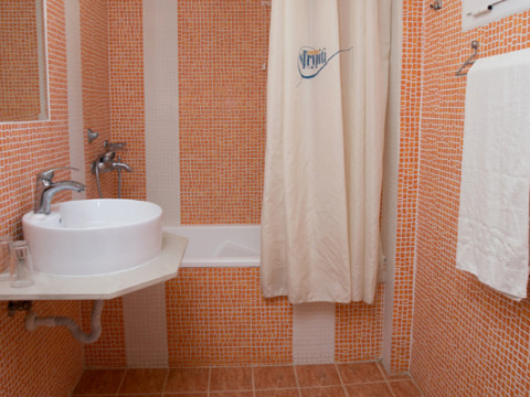 Hotel Tripiti Bungalows