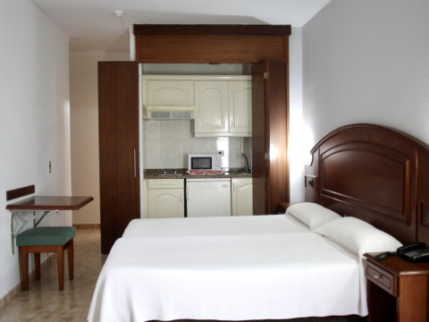 Hotel Tropical
