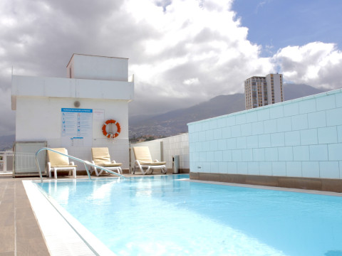 Hotel Tropical