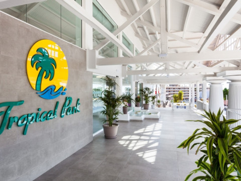 Hotel Tropical Park