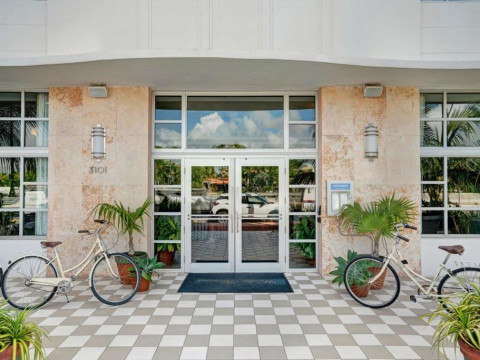 Hotel Trouvail Miami Beach